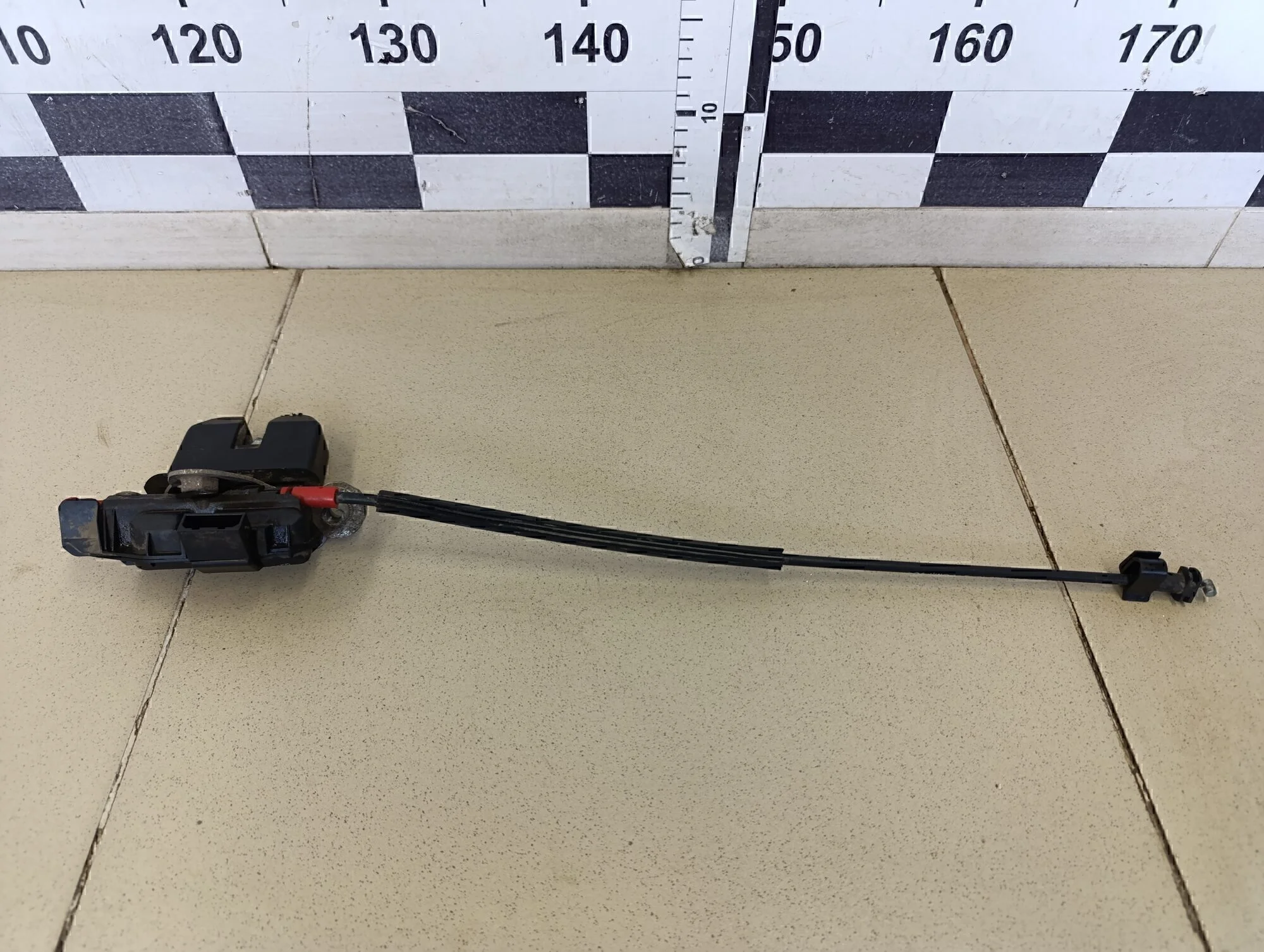 Замок багажника Fabia 1999-2006