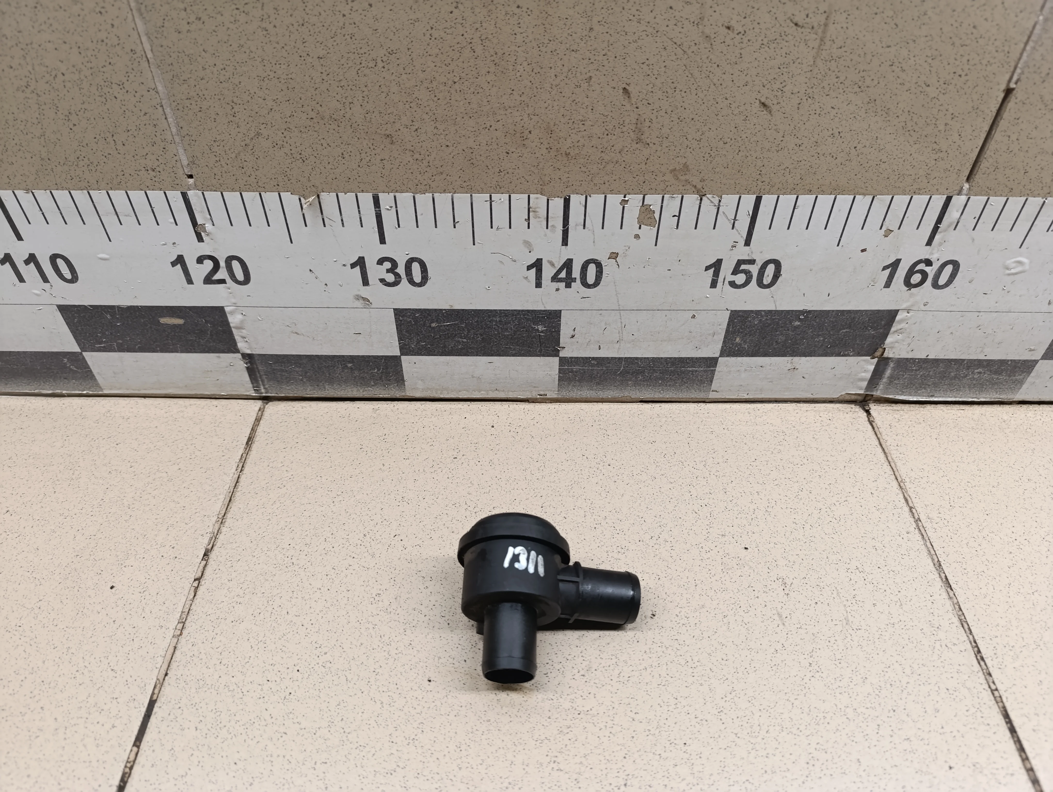 Клапан предохранительный Passat [B5] 2000-2005