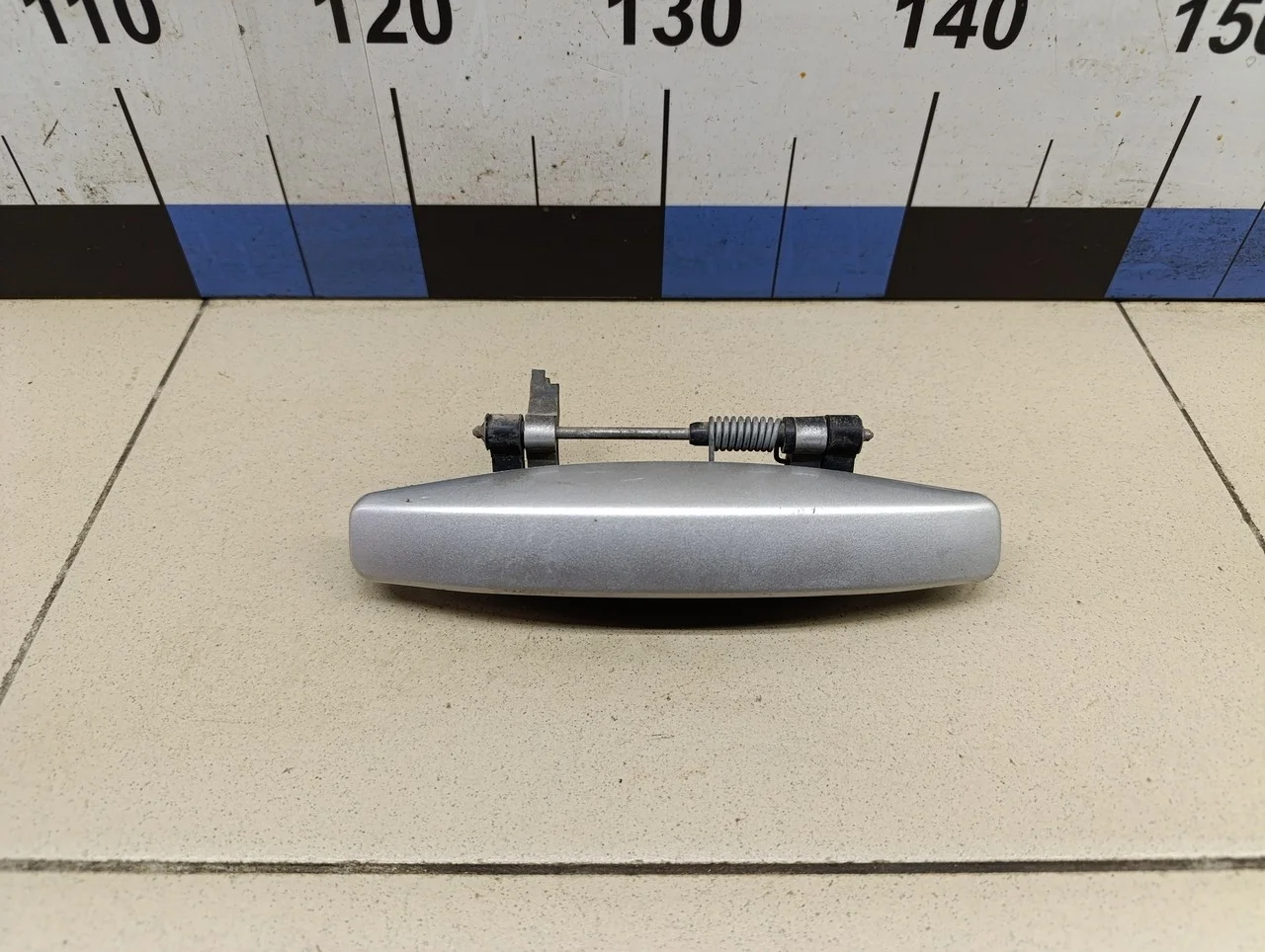 Ручка двери наружная правая Duster 2012>