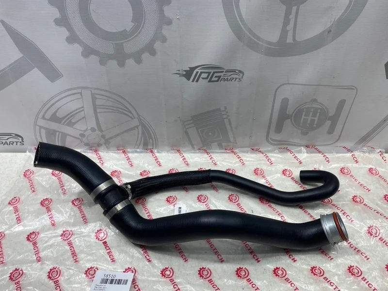 Патрубок ож Mercedes-benz W251