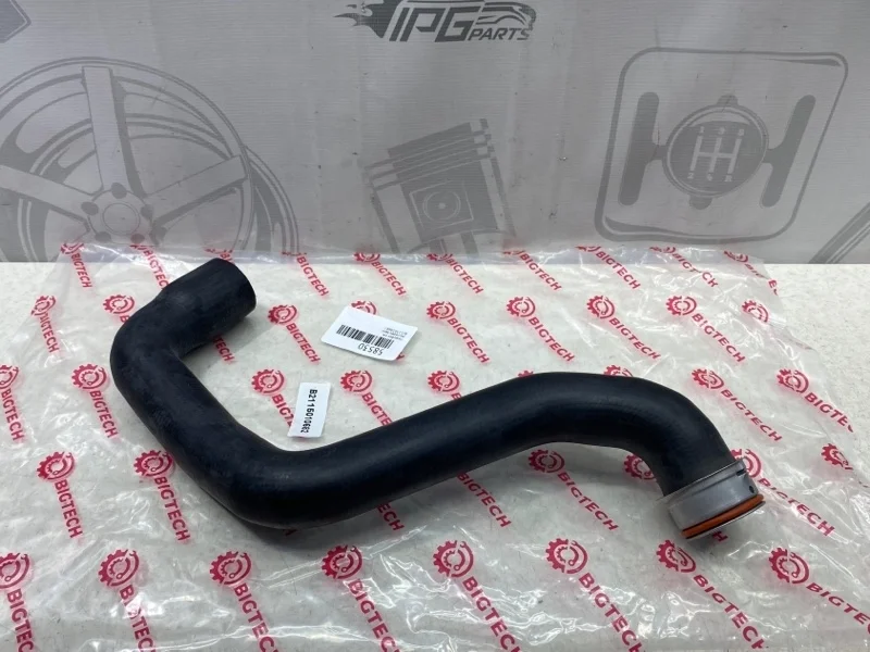 Патрубок ож Mercedes-benz W211