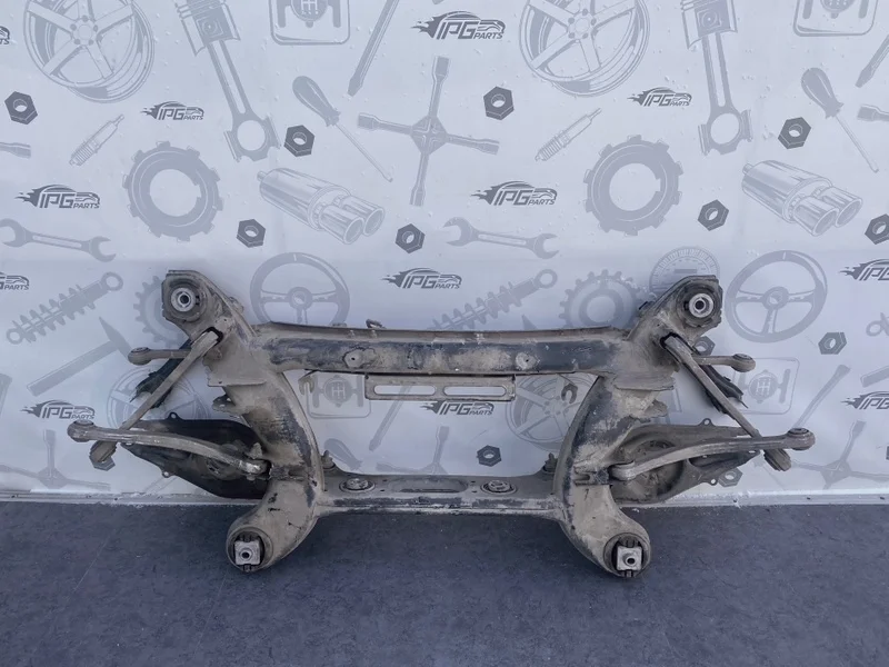 Подрамник задний Mercedes-benz CLS C218