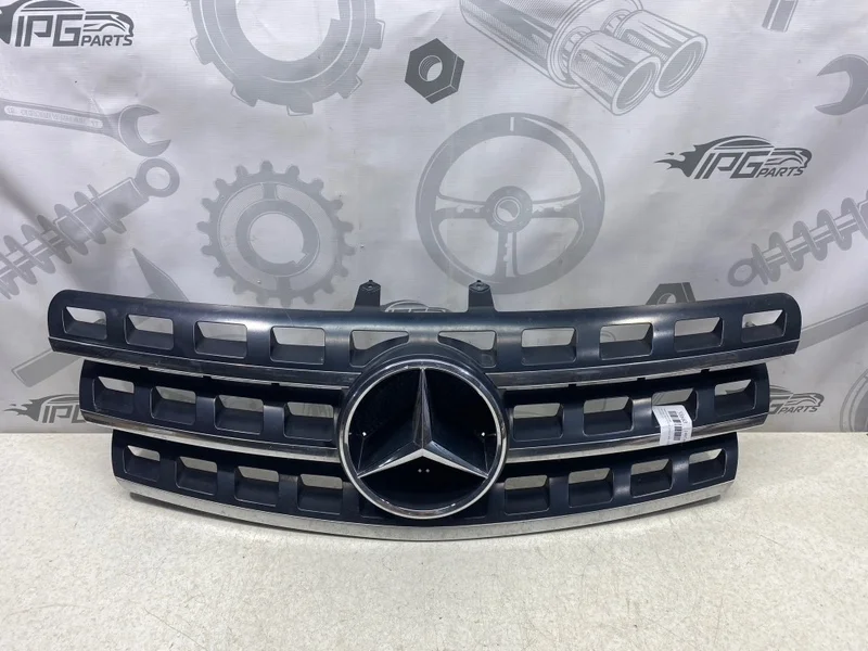 Решетка радиатора Mercedes-benz 2009 W164