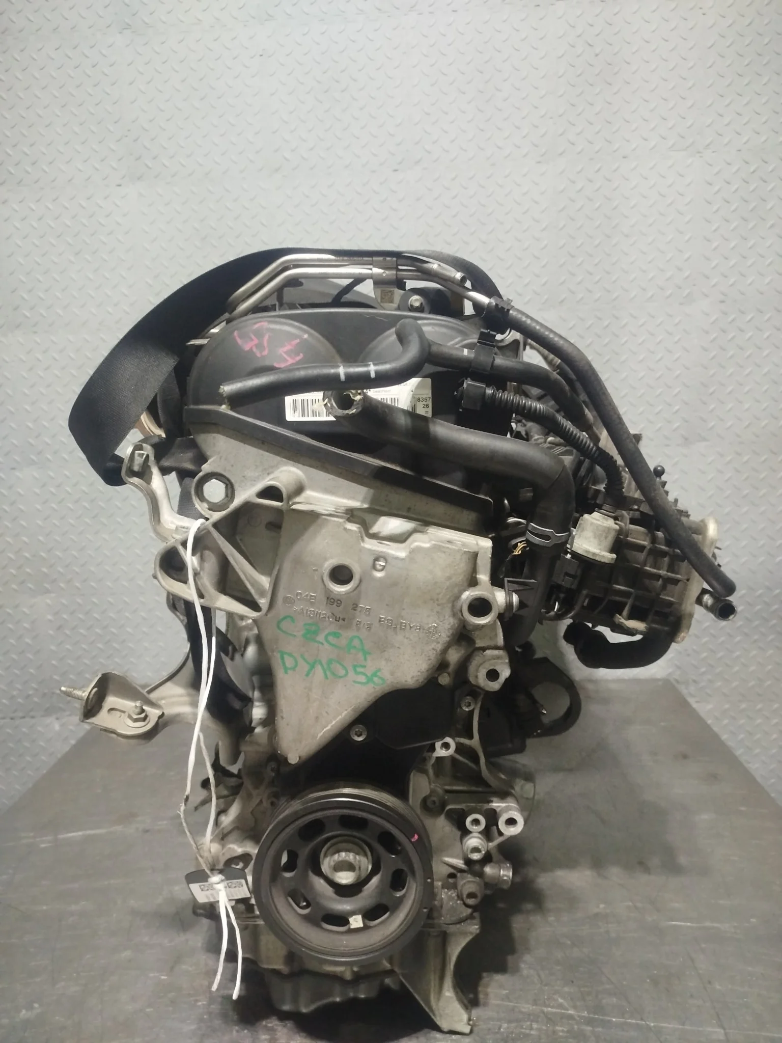 ДВИГАТЕЛЬ CZCA AUDI VOLKSWAGEN SEAT SKODA 04E100034E DY1056-267064