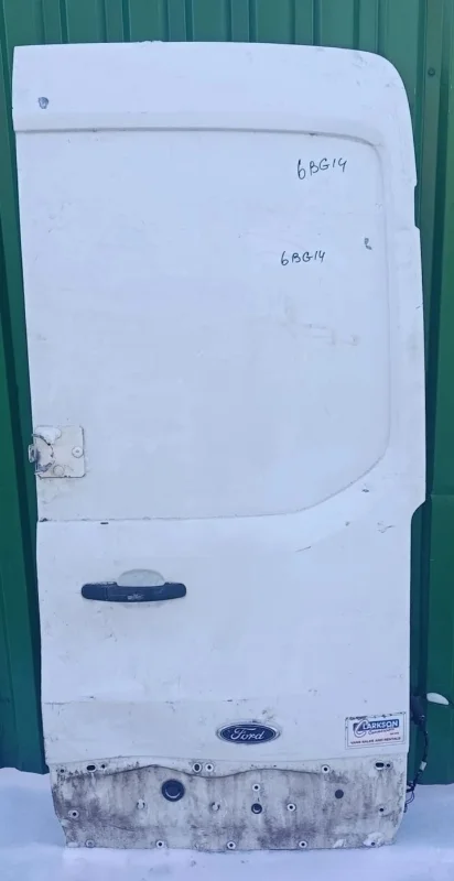 Дверь задняя правая Ford Transit TTG