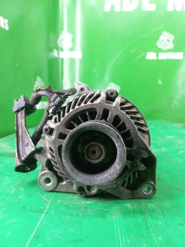 Генератор Honda Civic 8 2006-2012 4D