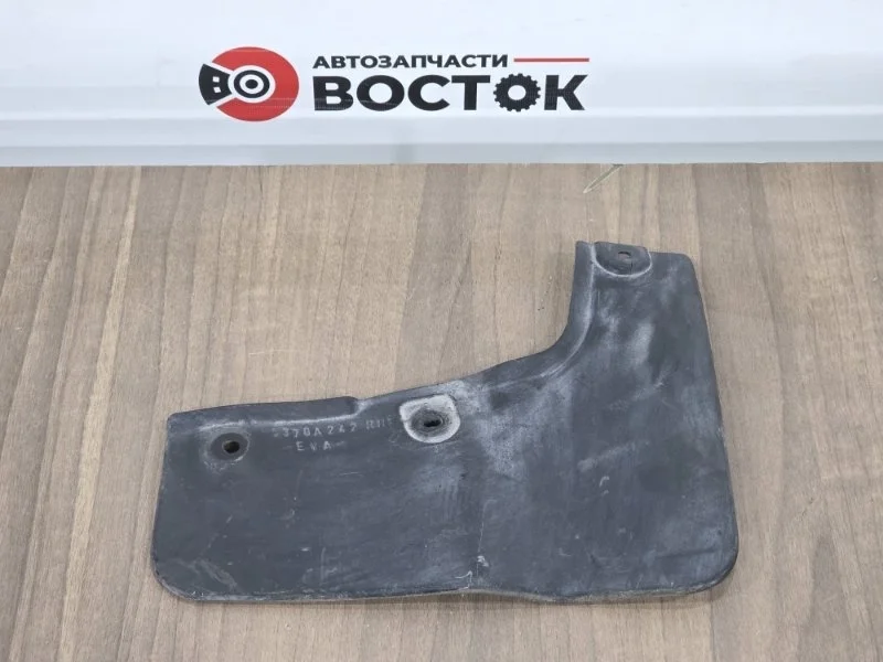 Брызговик MITSUBISHI PAJERO 2013 5370A242 V93W 6G72, передний правый