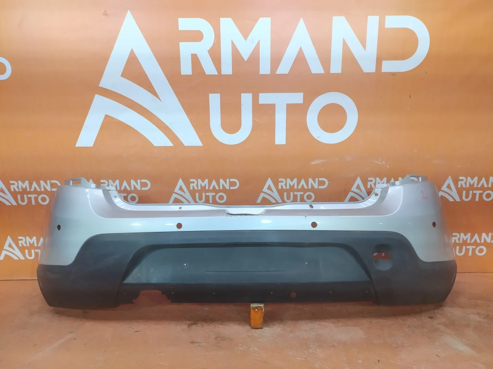 Бампер Renault Sandero 2009-2014