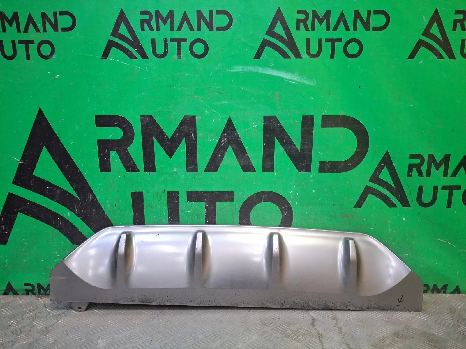 Накладка юбки бампера Kia K5 2020-нв 3