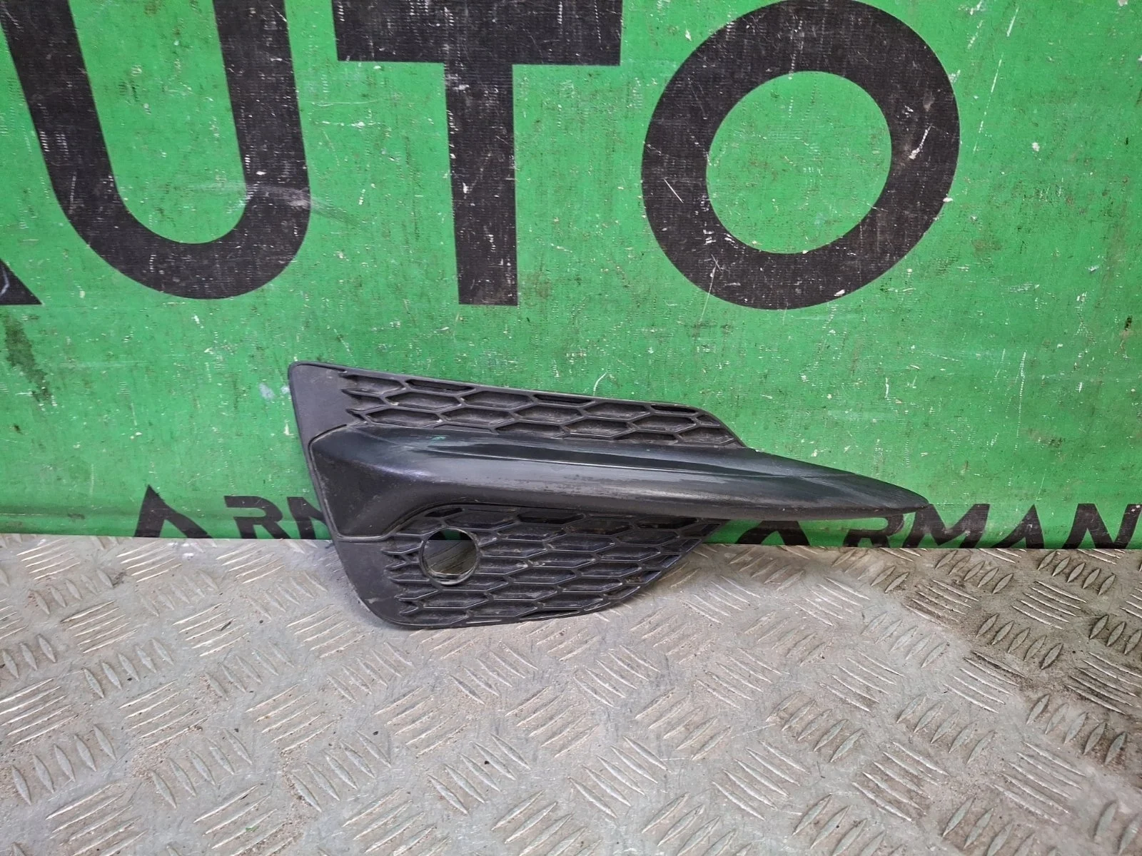 Накладка бампера Nissan Qashqai 2017-2022 j11