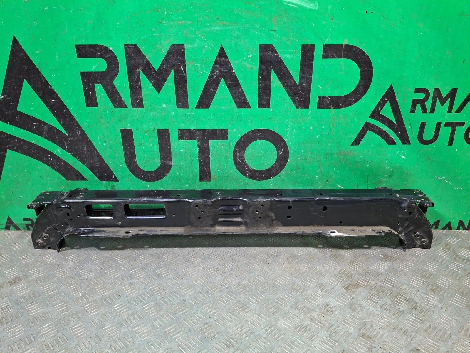 Панель передняя (суппорт радиатора) верхняя Hyundai Tucson 2015-2021 3