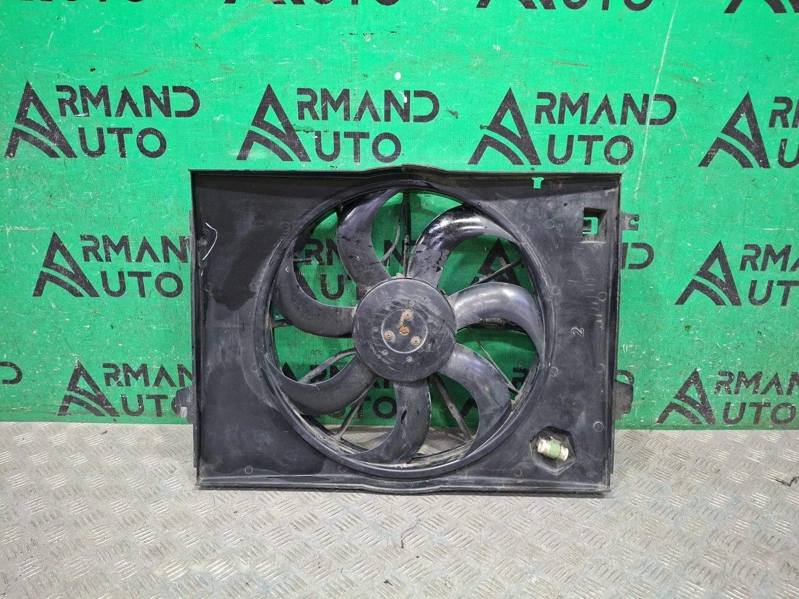 Диффузор вентилятора Hyundai Tucson 2004-2010 JM