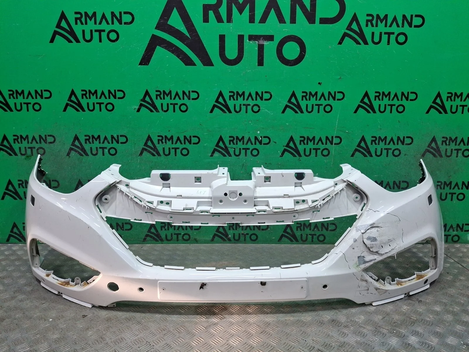 Бампер Hyundai IX35 2010-2015