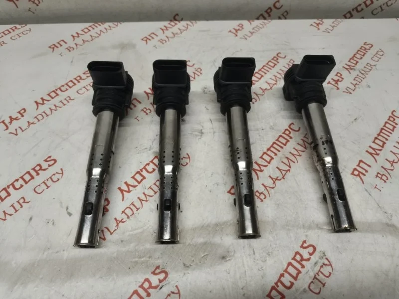 Катушка зажигания Audi A4 B8 СЕДАН CAB 2011