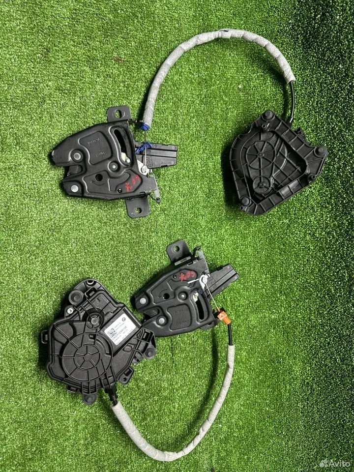 Замок двери борта багажника bmw x7 g07