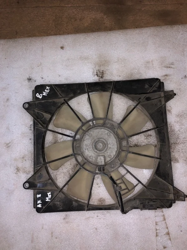 Диффузор вентилятора кондиционера Honda Accord 8 2008-2012 38615R40A01