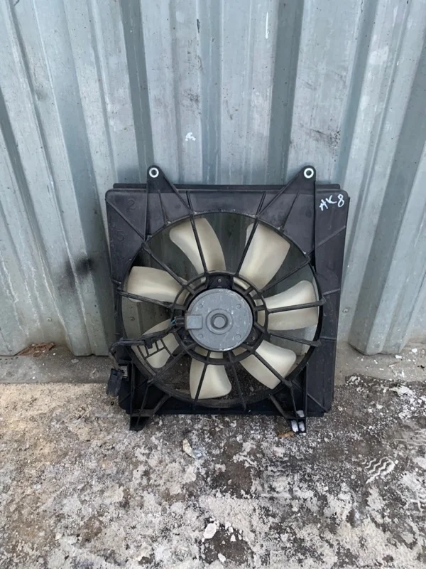 Диффузор вентилятора кондиционера Honda Accord 8 2008-2010 38615R40A01