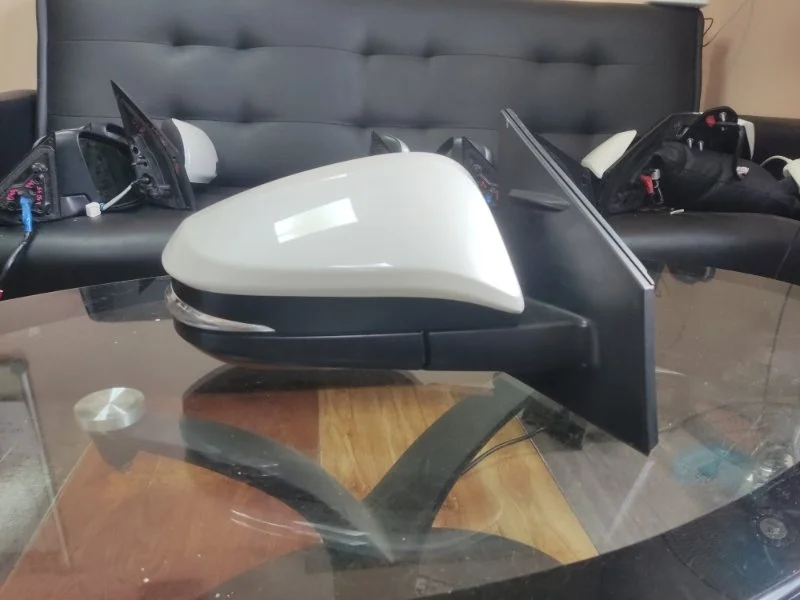 Зеркало боковое Toyota RAV4 2013-2018 8791042C00 40, правое