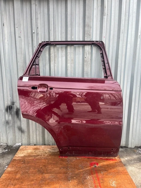 Дверь Land Rover Range Rover Sport 2 2013-2022 LR044228 L494, задняя правая