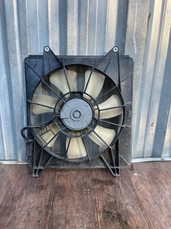 Диффузор вентилятора кондиционера Honda Accord 8 2008-2012 38615R40A01