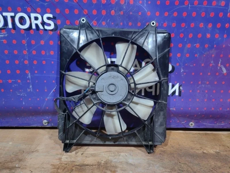 Диффузор вентилятора кондиционера Honda Accord 8 2008-2012 38615R40A01