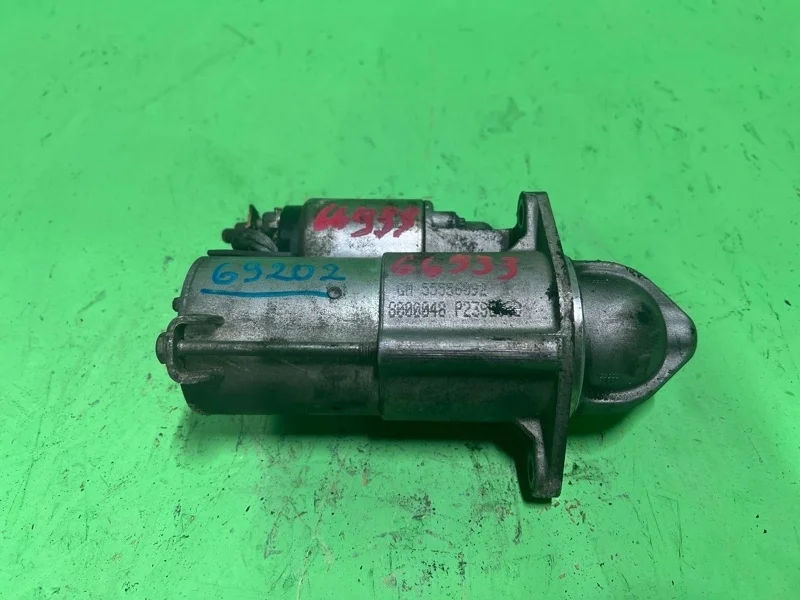 Стартер Opel Astra 2006-2012 55556092 H Z18XER 1.8 140 Л.С