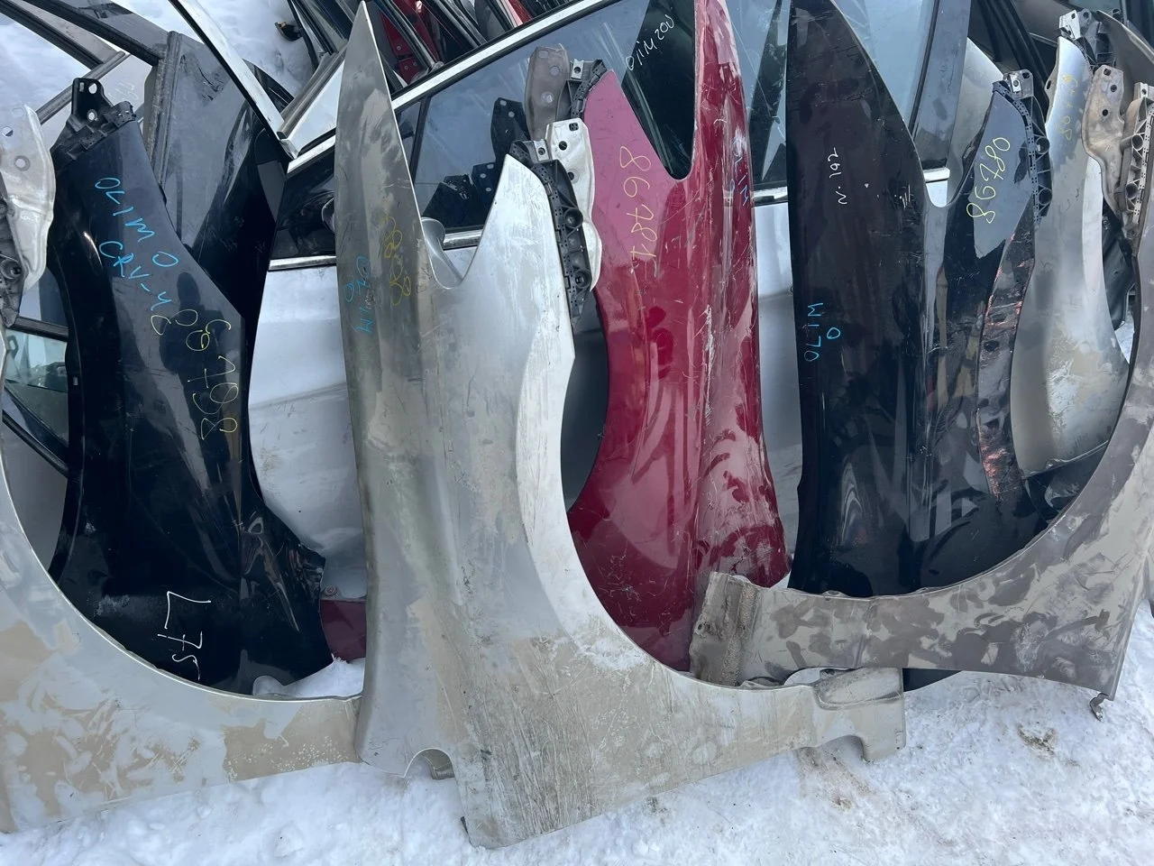 Крыло Honda Civic 8 2006-2011 60211SNBJ00ZZ 4D, переднее правое