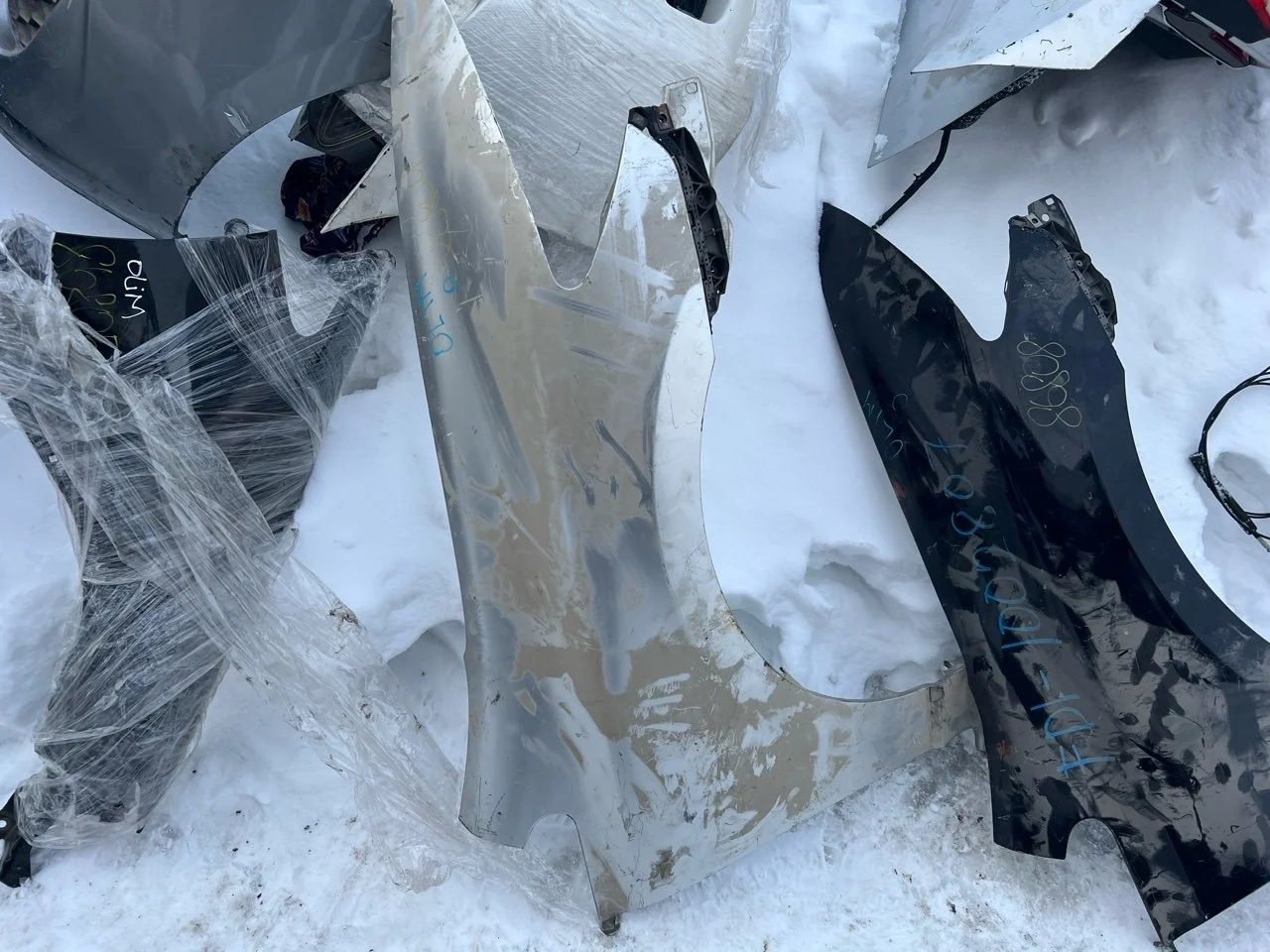 Крыло Honda Civic 8 2006-2011 60211SNBJ00ZZ 4D, переднее правое