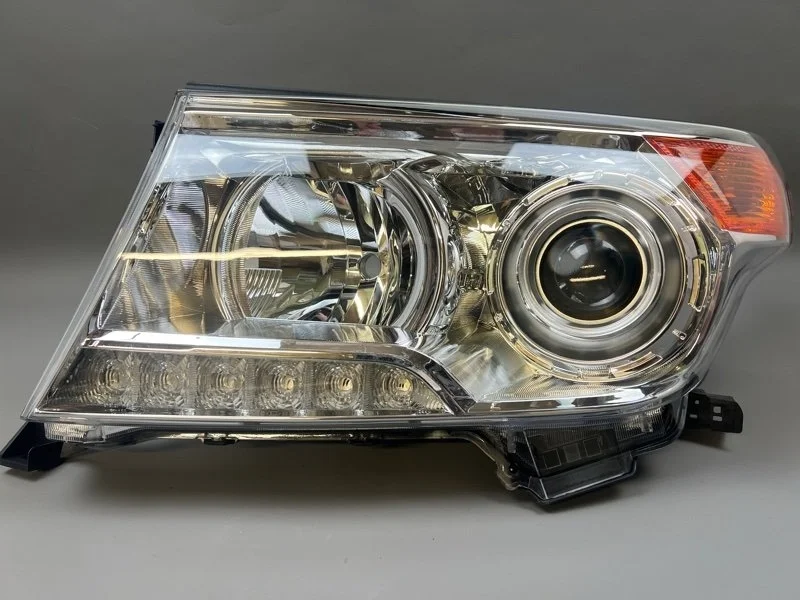 Фара Toyota Land Cruiser 2012-2015 8118560F30 200, передняя левая