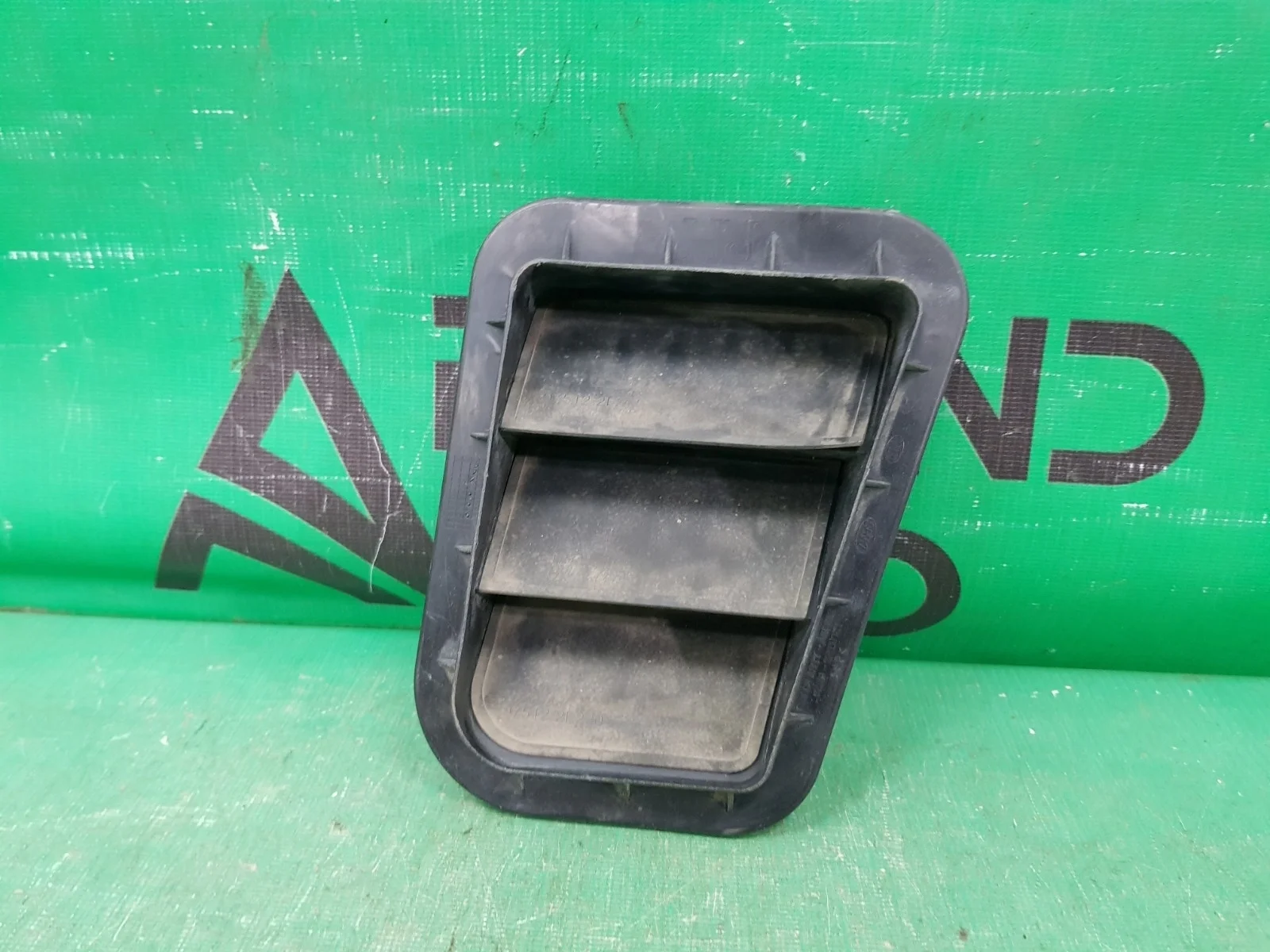 Решетка вентиляционная KIA CERATO 2009-2013