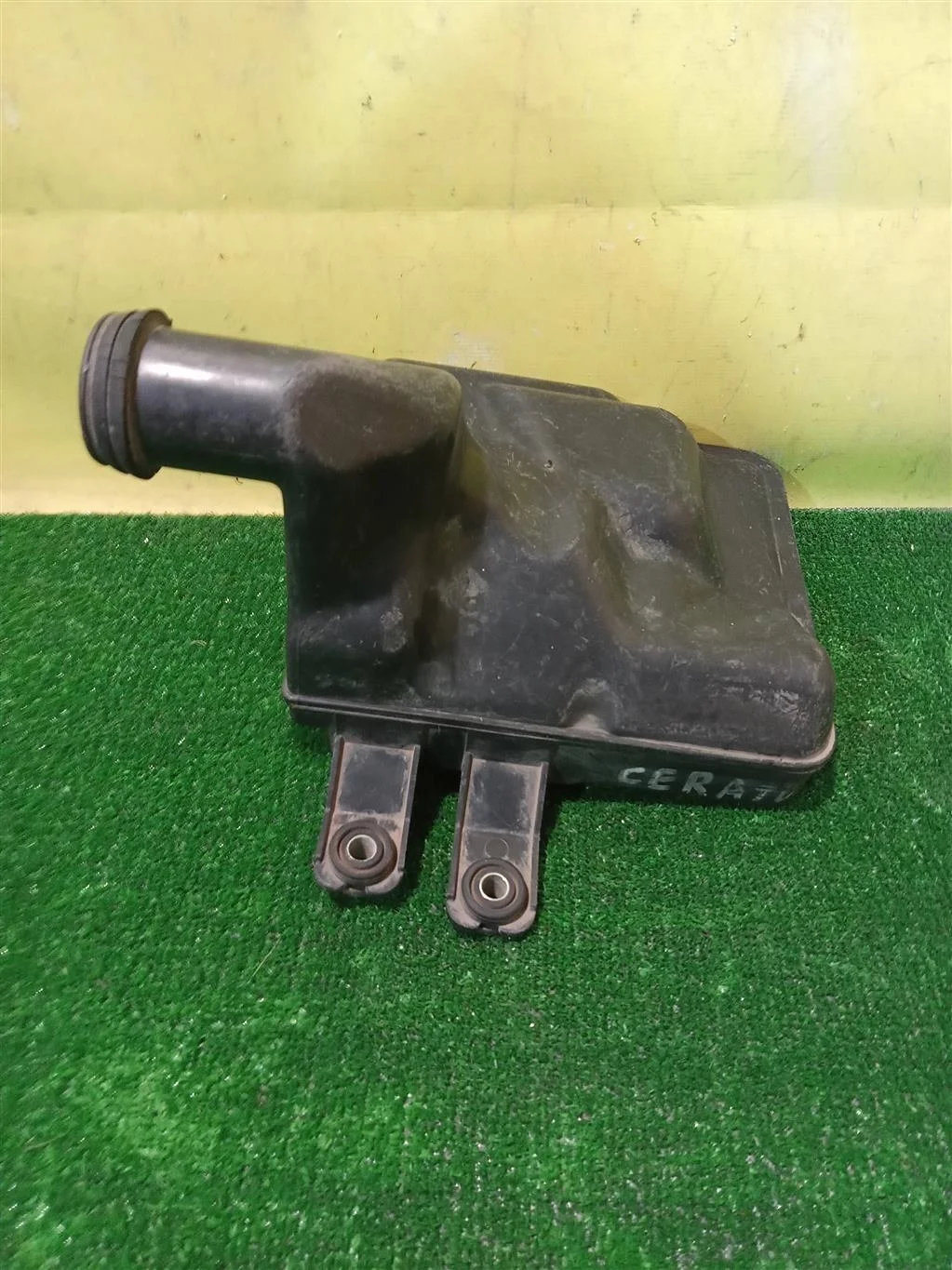 Резонатор воздушного фильтра  Hyundai Elantra (HD) 2006 281902H000 9822