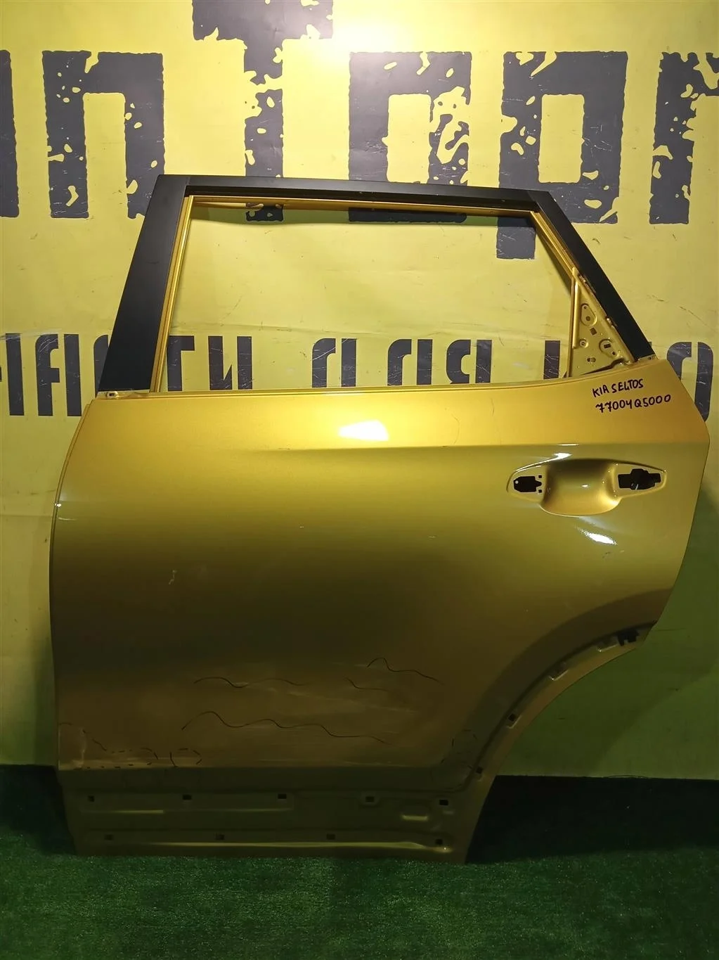 Дверь задняя левая  Kia Seltos 2019 77003Q5000 11116