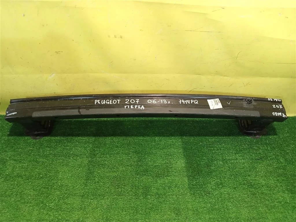 Усилитель переднего бампера  Peugeot 207 2006 7414PQ 11214