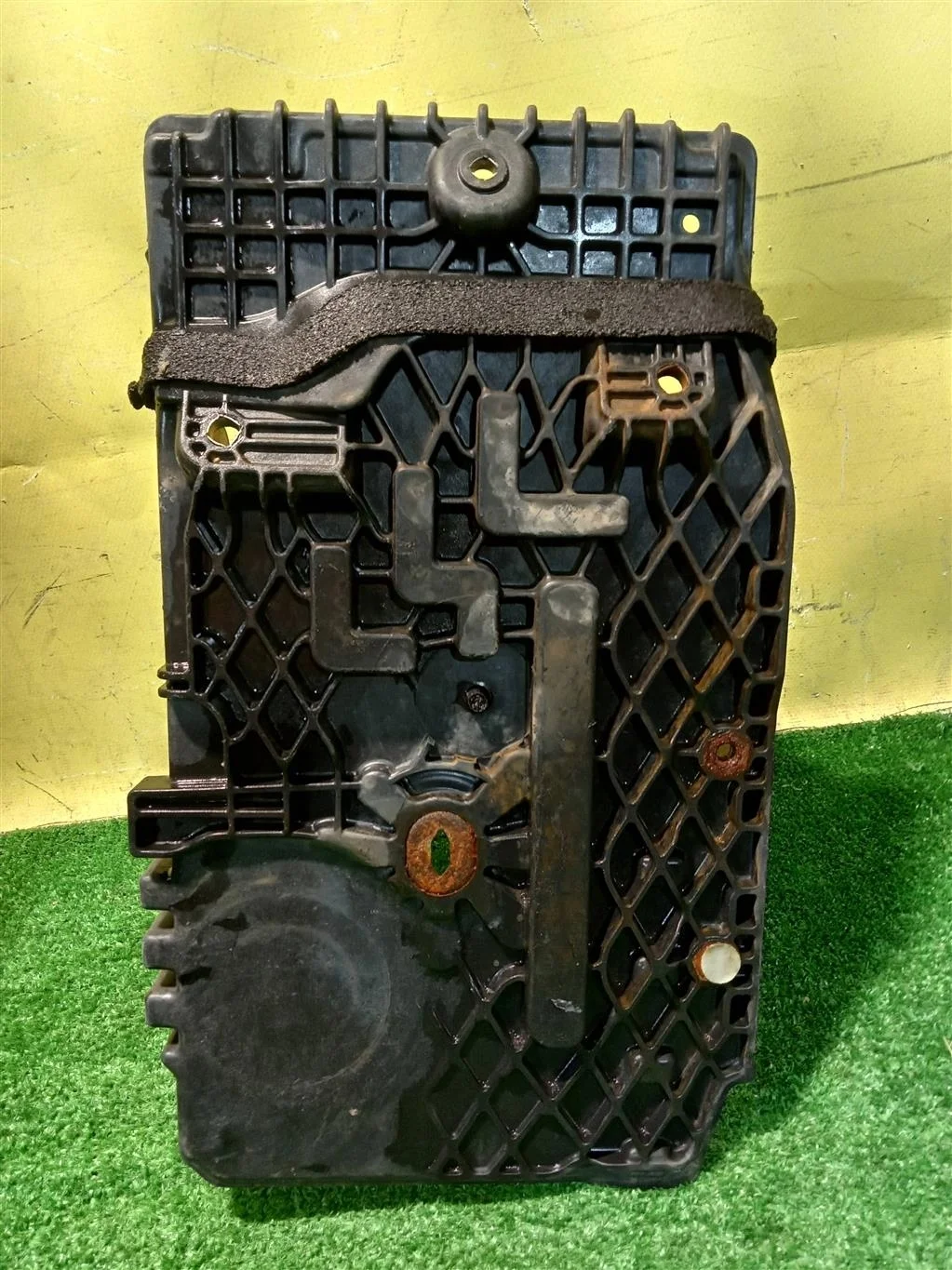 Площадка АКБ  Volvo S60 2010 31299867 11804