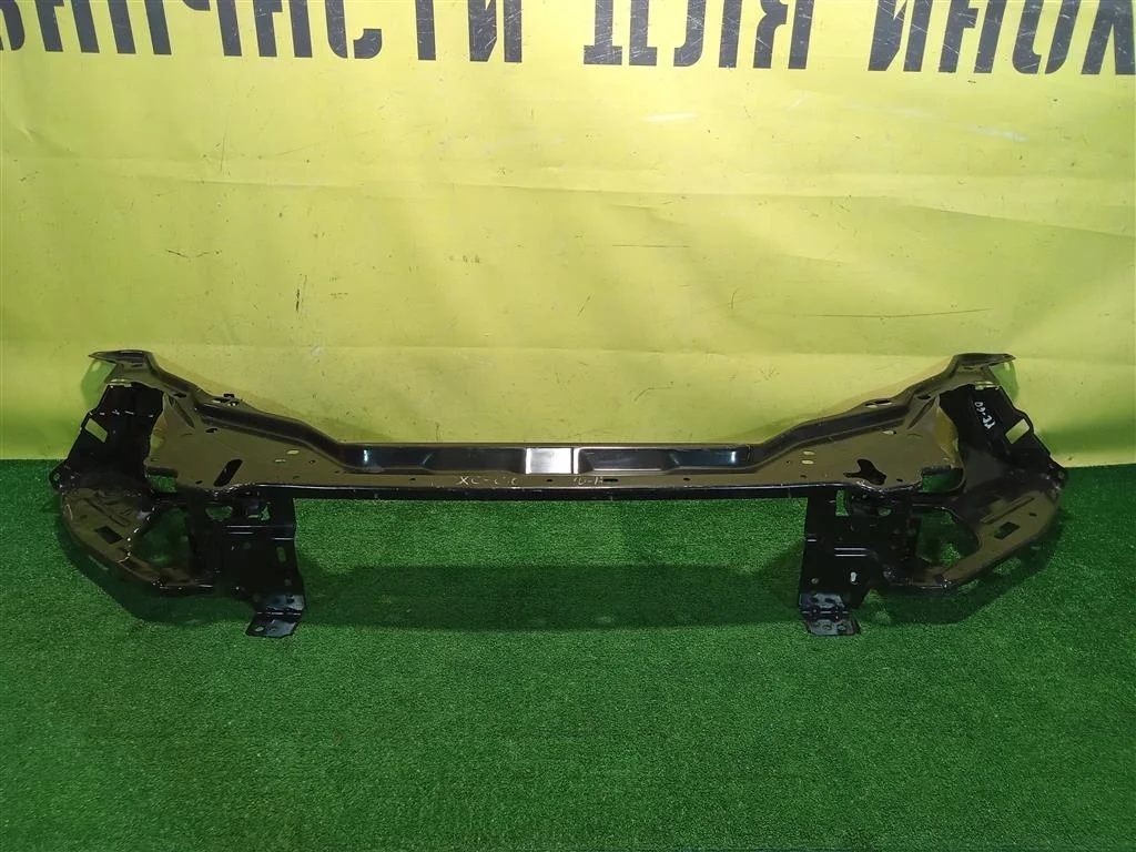 Панель передняя  Volvo XC60 2008 30762259 11906