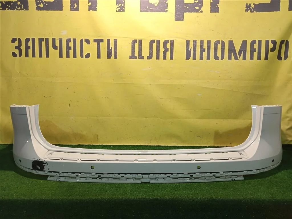 Бампер задний  Volkswagen  Touareg  FL 2014 7P6807421D 12597