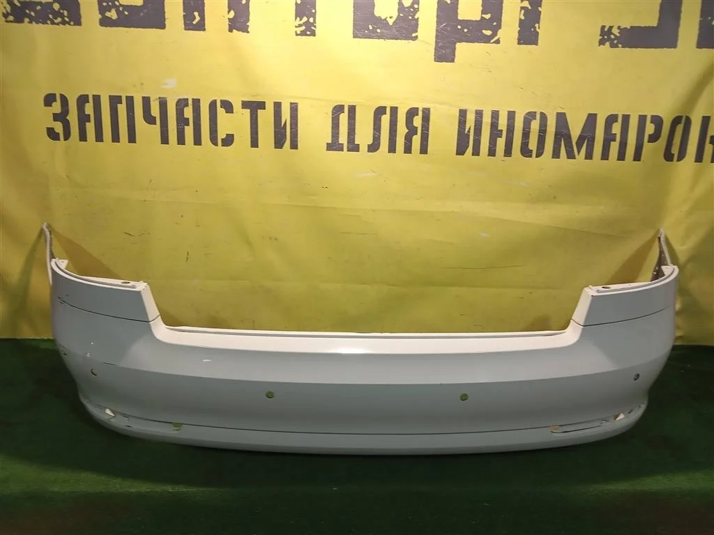 Бампер задний  Skoda  Octavia A5 2008 1Z5807417 13977