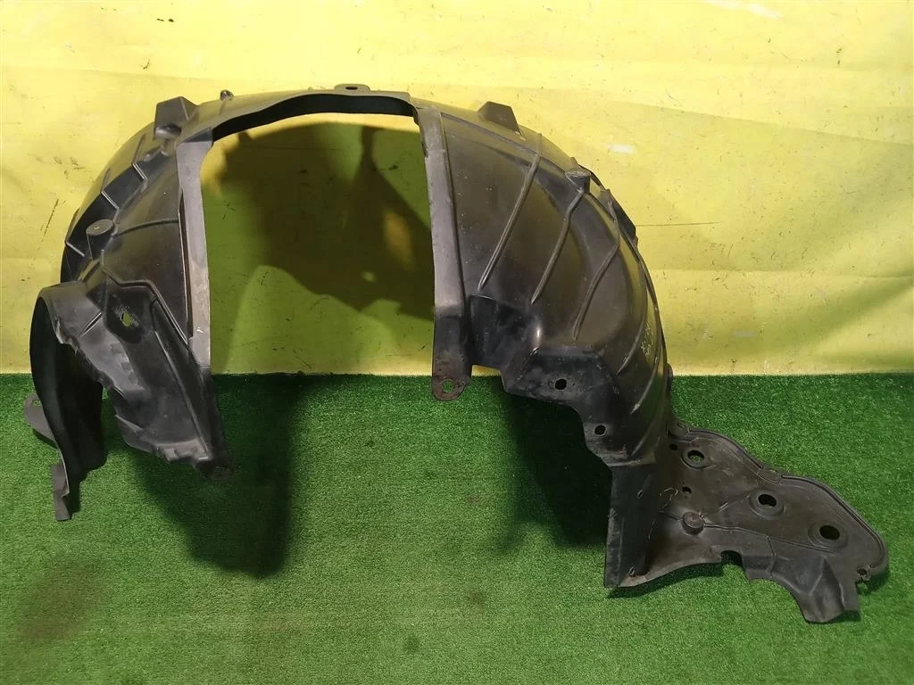 Локер передний левый  Nissan X-Trail (T31) 2007 63841JG30A 18068