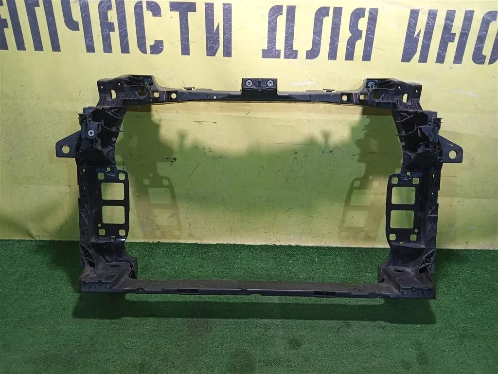 Панель передняя  Audi Q8 2019 4M0805594F 18752