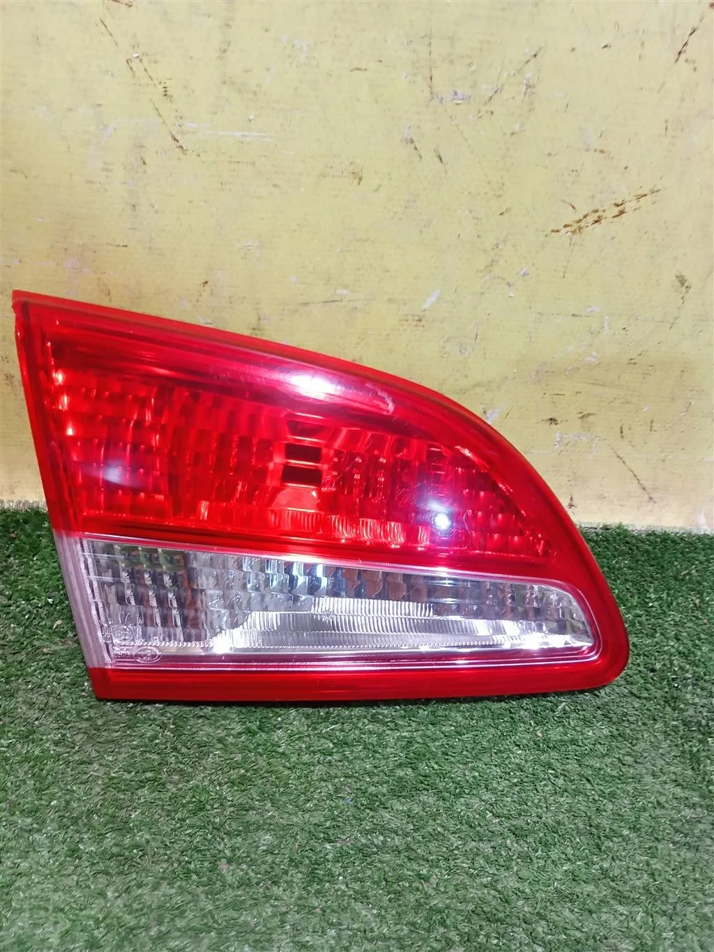 Фонарь задний внутренний левый  Nissan Almera (G15) 2013 265554AA1A 20786