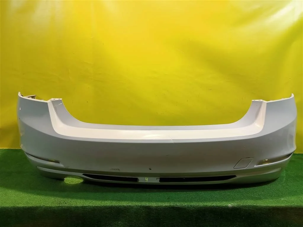 Бампер задний  BMW 3 F30/F31 2011 51127312730 22877