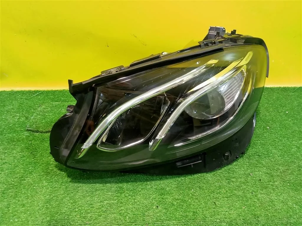 Фара левая LED  MERСEDES BENZ E-Class (W213) 2016 A2139067706 23487