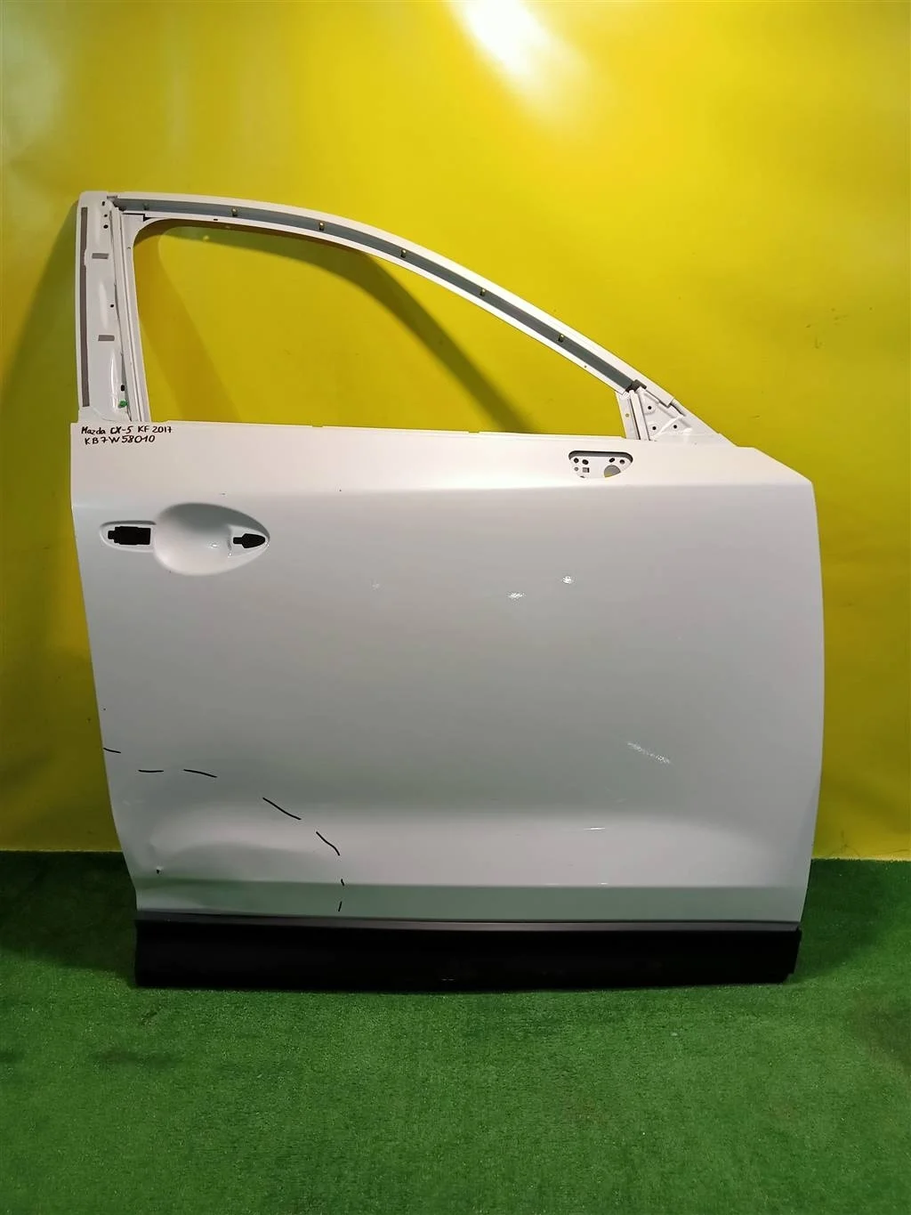 Дверь передняя правая  Mazda CX-5 KF 2017 KB7W58010 24101