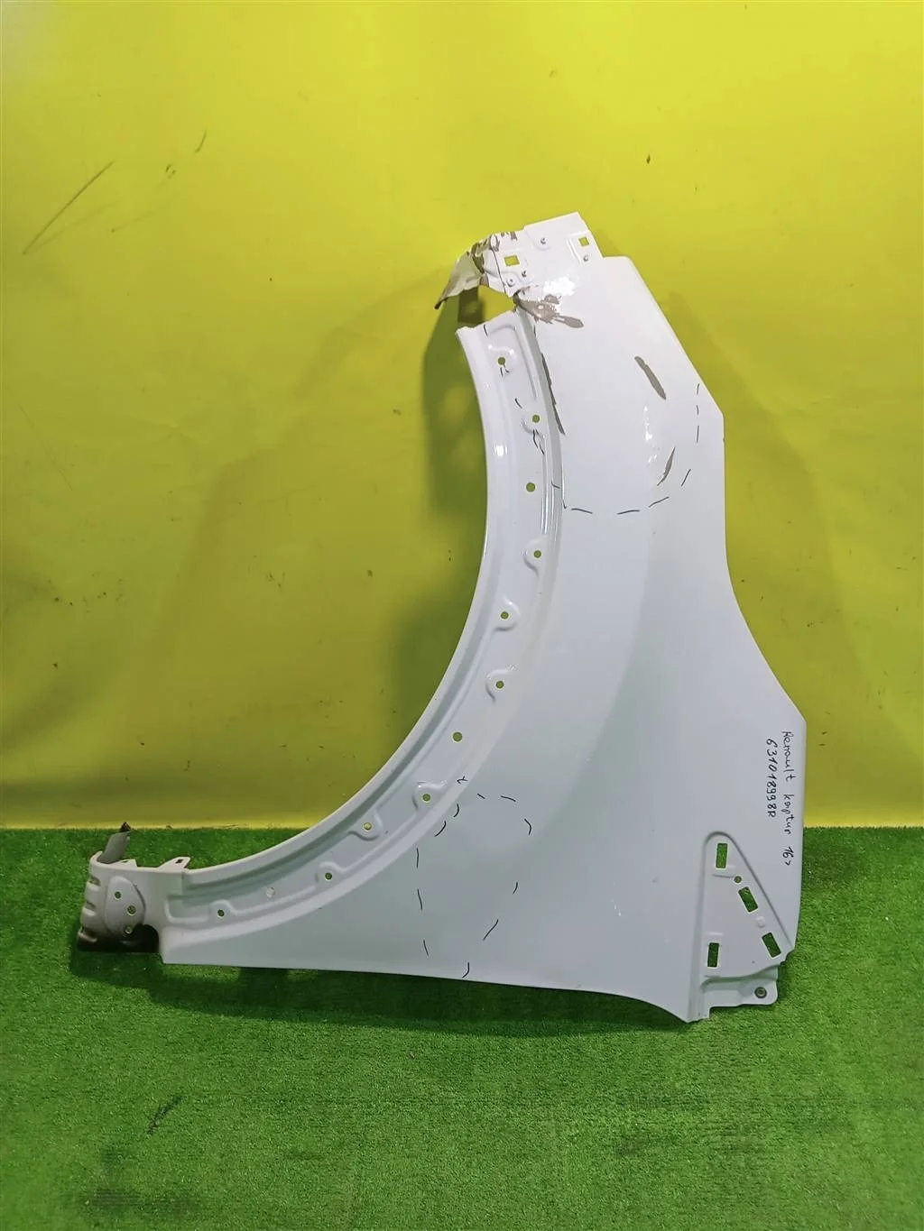 Крыло переднее левое  Renault Kaptur 2016  631016912R 27476