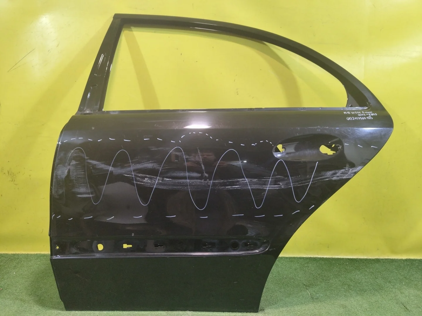 Дверь задняя левая  MERСEDES BENZ E-Class (W211) 2002 A2117300105 28752