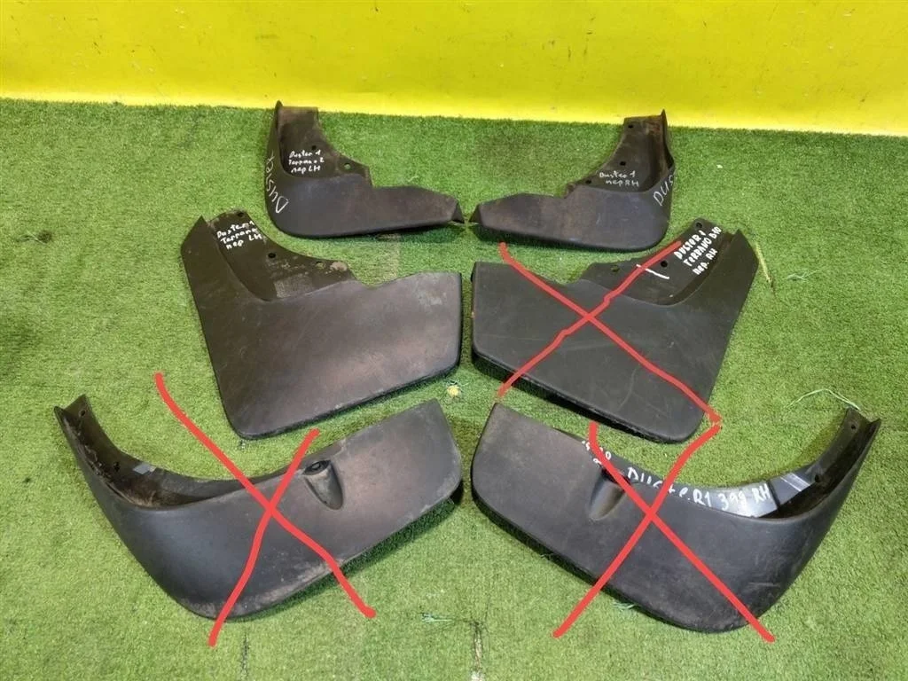 Брызговик (к-кт)  Renault Duster 2015 638535922R 30002