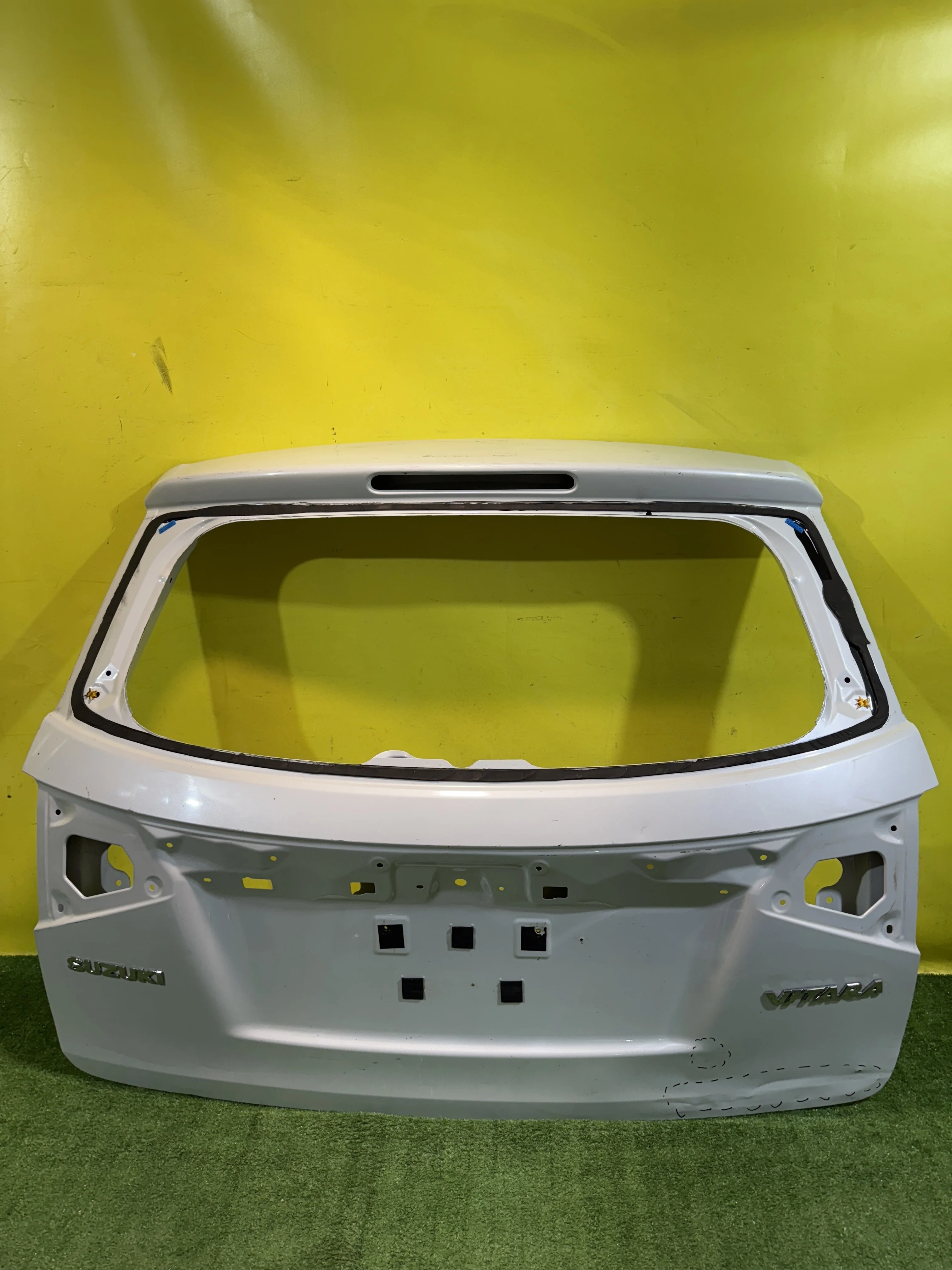 Дверь багажника  Suzuki Vitara 2014 6910054P00 33840