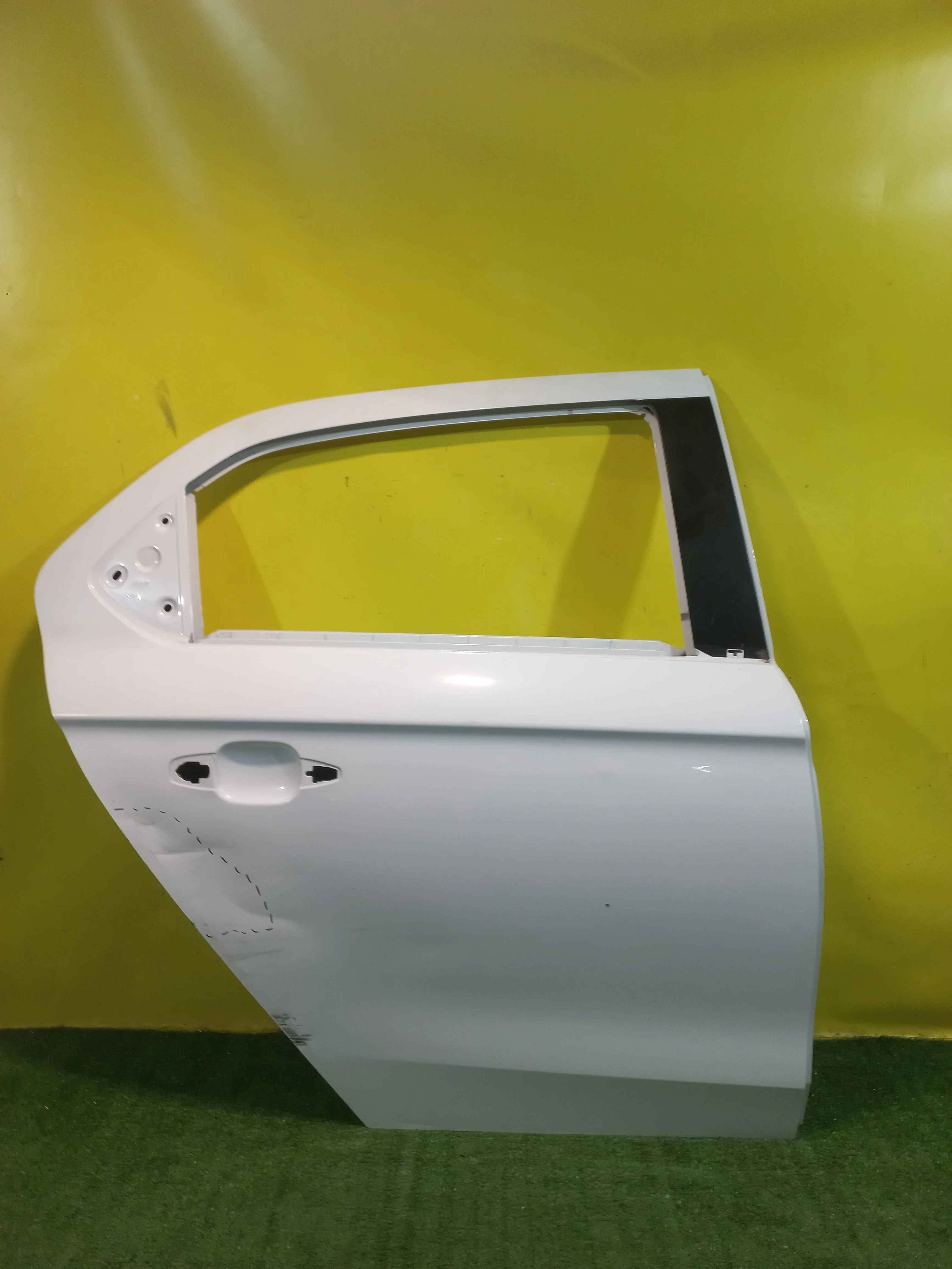 Дверь задняя правая  Citroen C-Elysee 2012 9675190680 33964