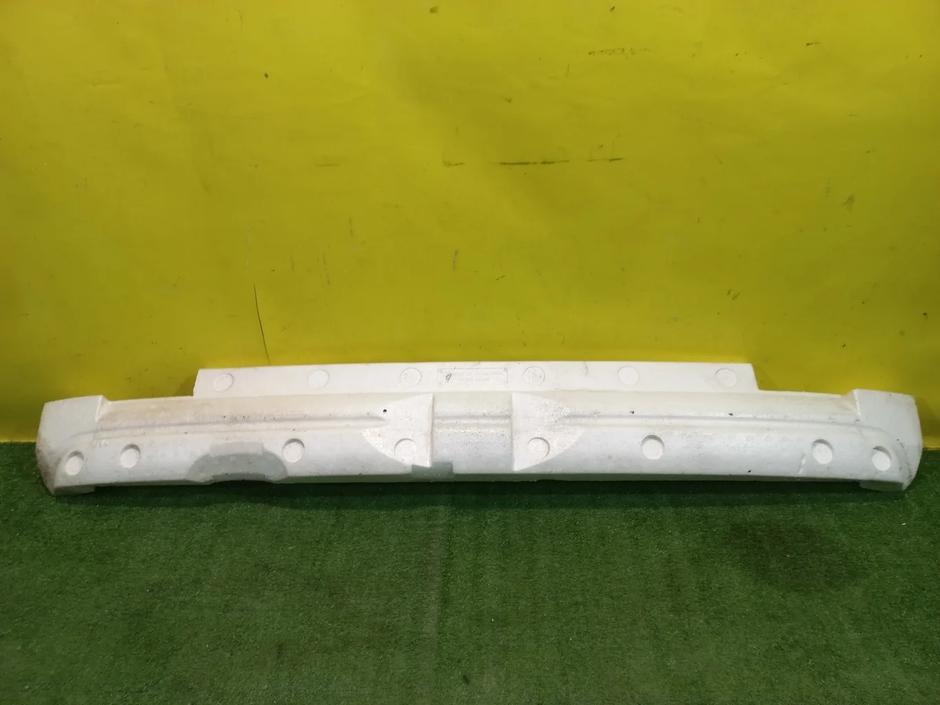 Наполнитель заднего бампера  Subaru Forester (S11) 2002 57705SA010 35628