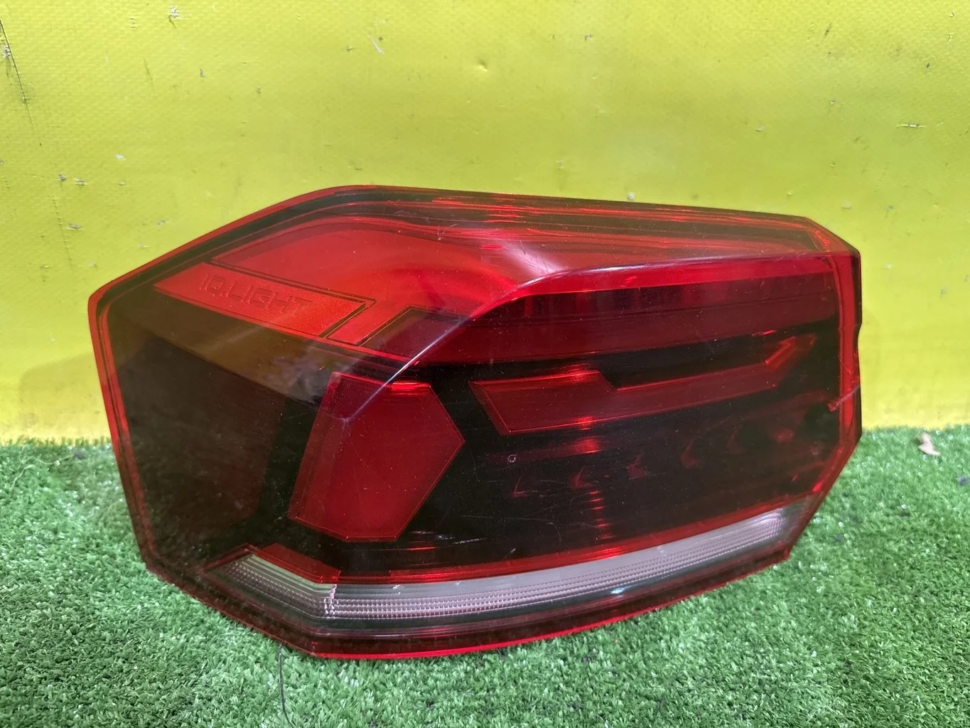 Фонарь задний наружный левый  Volkswagen  Polo (Sed Rus) 2020 6N5945095 40533